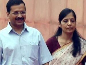 ApnaCg @CM अरविंद केजरीवाल को बेल मिलने के बाद पत्‍नी सुनीता सबसे पहले किस शख्‍स से मिलीं?